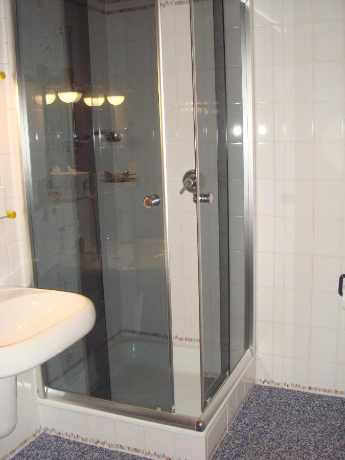 Ferienwohnung-Barrique นอยชตัดท์ อัน แดร์ ไวน์ชตราเซอ ภายนอก รูปภาพ