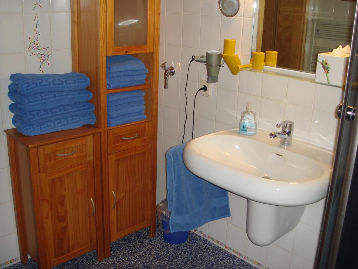 Ferienwohnung-Barrique นอยชตัดท์ อัน แดร์ ไวน์ชตราเซอ ภายนอก รูปภาพ